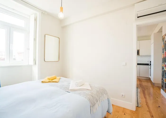 아파트 Guestready - Chic And Vibrant Near Anjos