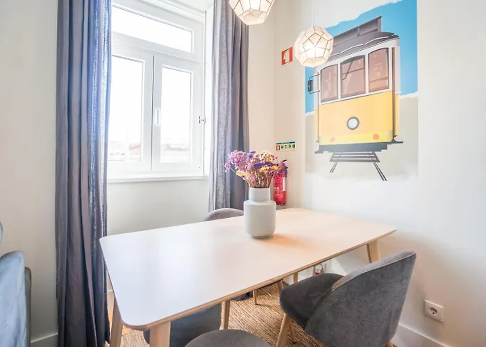 아파트 Guestready - Chic And Vibrant Near Anjos 리스본